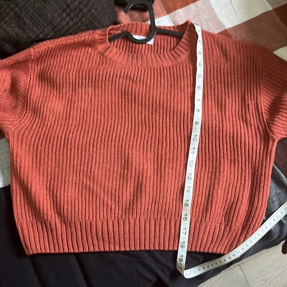 ✨2for15✨ Ardene cropped long sleeve sweater - Picture 7 of 7
